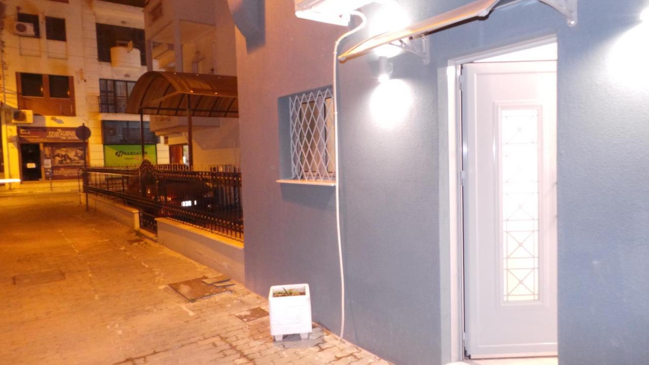 Katie'S Blue House Apartment Volos Luaran gambar